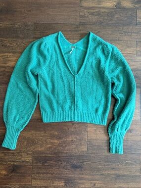 Free People Reverie V Neck Sweater in Emerald Green